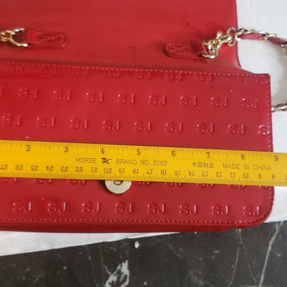 St. John Red Vinyl Leather Crossbody Bag - Picture 11 of 12